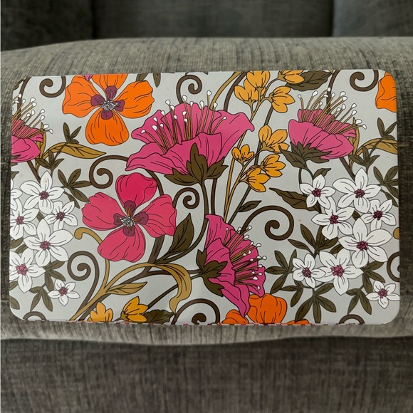 Vera Bradley Kitchen Vera Bradley Apron Gift Set In Tea Garden